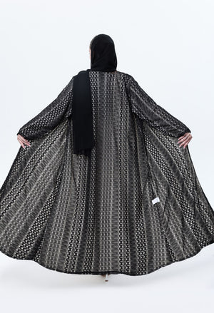 عباية ميسوني سوداء ببطانة ندى بيج