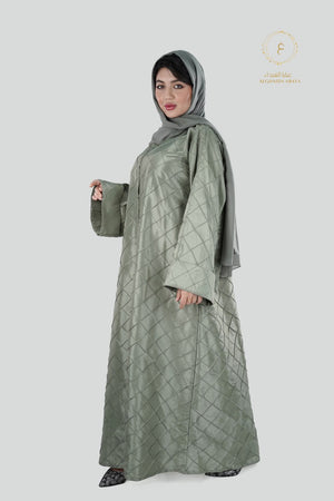 عباية ساتان فستقي سادة