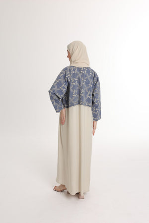 عباية طبقتين جينز أزرق × بيج سادة