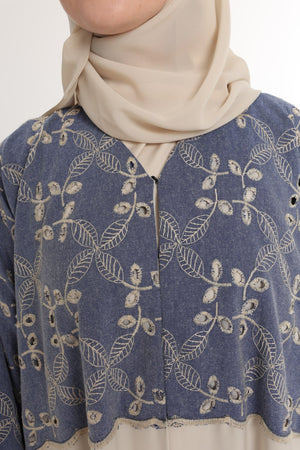 عباية طبقتين جينز أزرق × بيج سادة